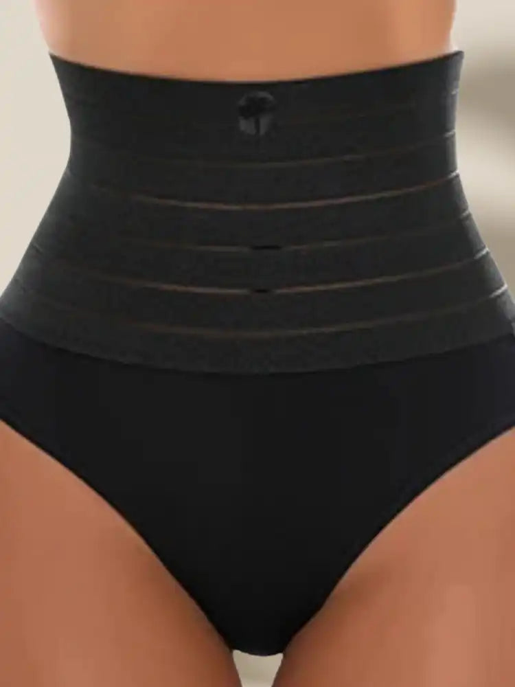 String Gainant Ventre Plat